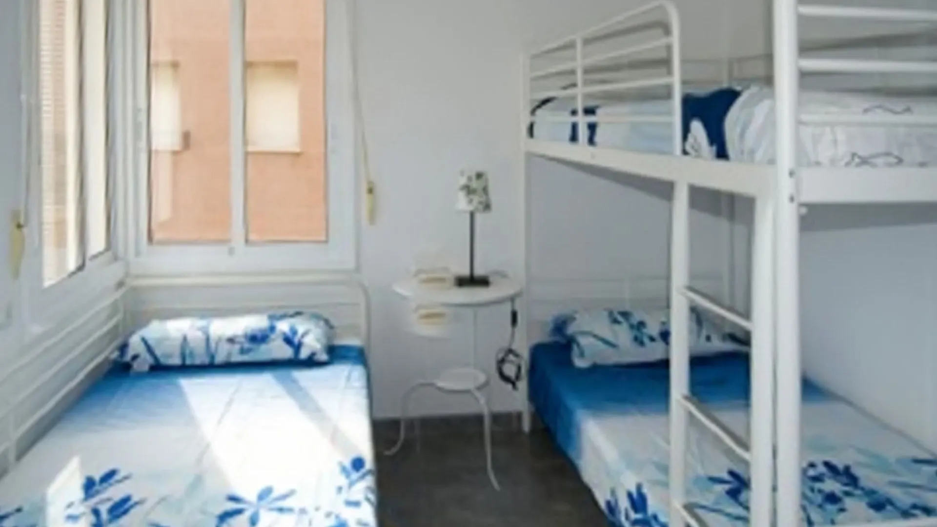 Modern Apartment On The Costa Brava With 2 Bedrooms, Balcony & Wifi 20 Tossa de Mar